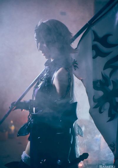 左邻右里