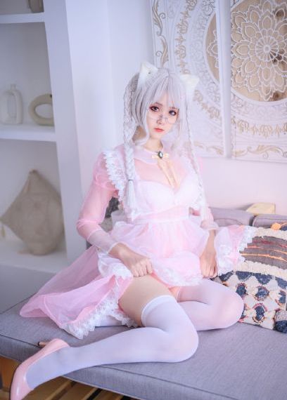 矿桥爸爸和女儿体检