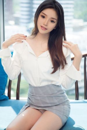 扒开老师双腿猛进入喷水免费观看