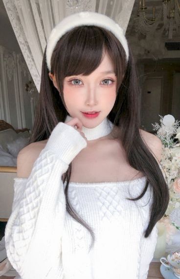 从路人角色开始的探索英雄谭