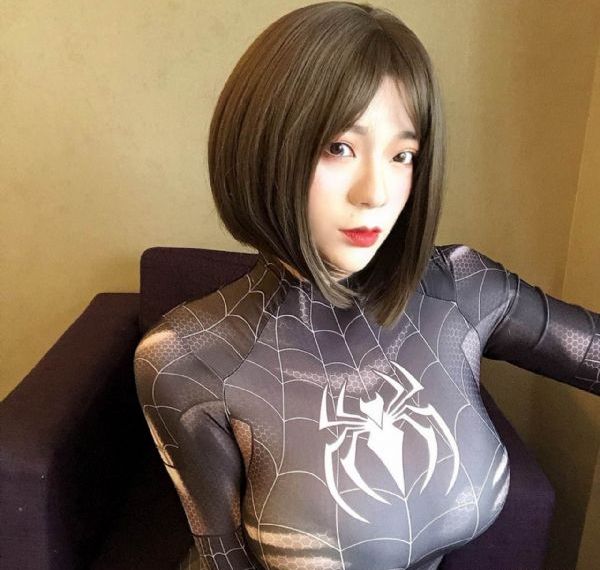 丰满的女房东4在线观看