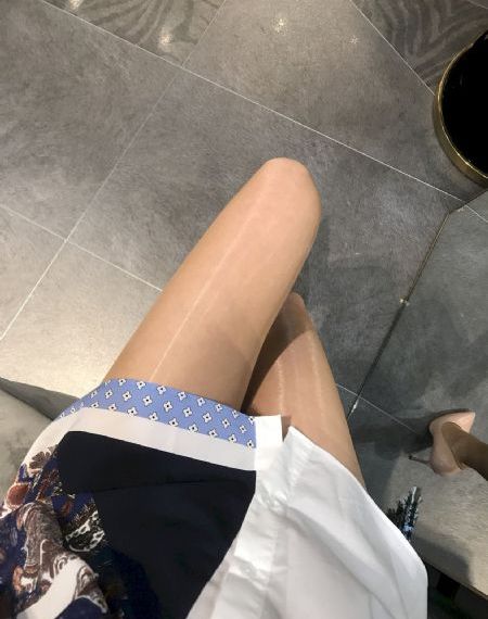 忍冬艳蔷薇