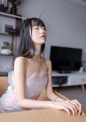 天降女子樱花